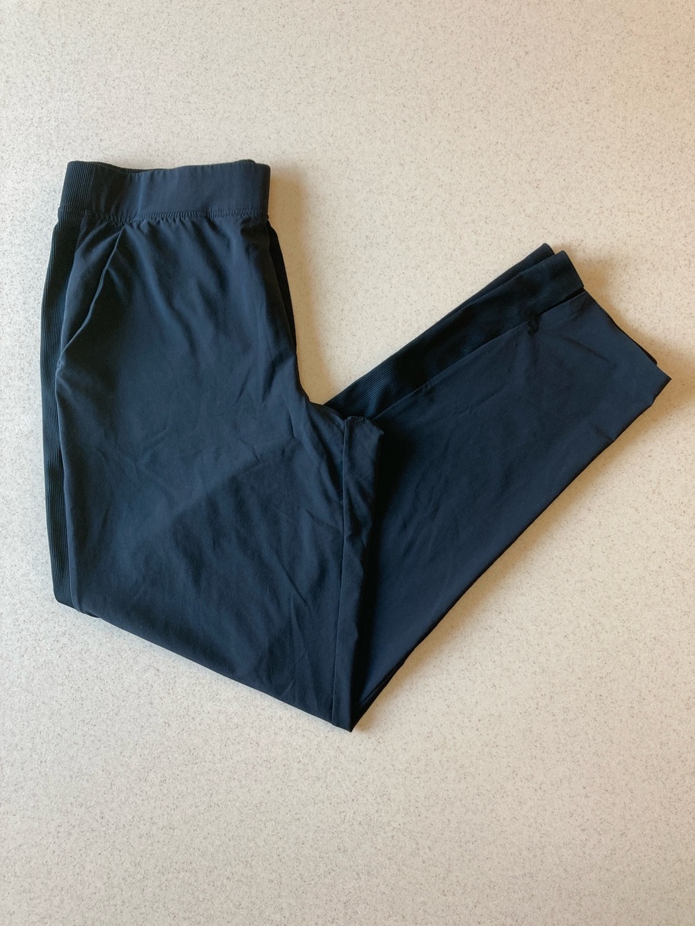 Athleta Black Brooklyn Ankle-Length Performance Pants Women Size 12 T